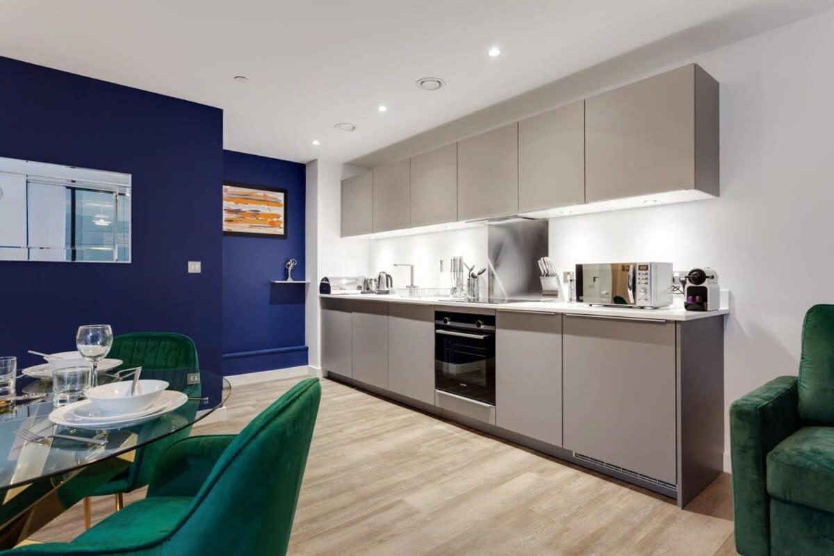 Stunning Modern 1Br Flat In Central 伯明翰 外观 照片
